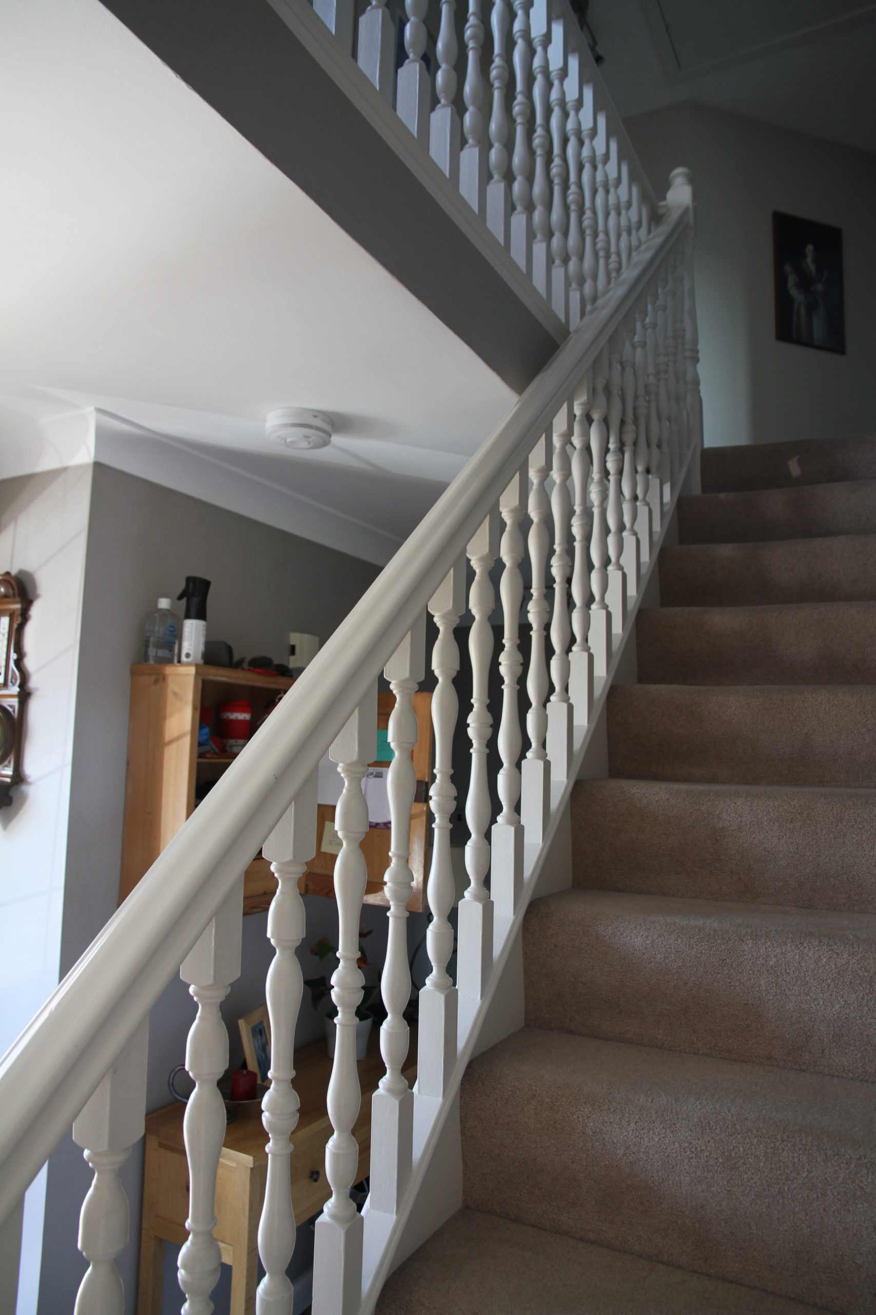 How to Paint Your Spindles. Painting Guide for Spindles by StairFurb